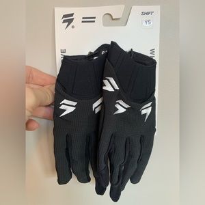 Youth Shift moto gloves